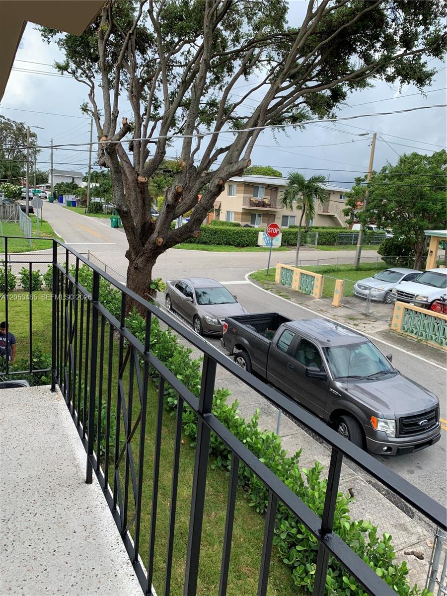 Ver detalles / 2500 sq. ft. $ 2026-07-14 0 foto