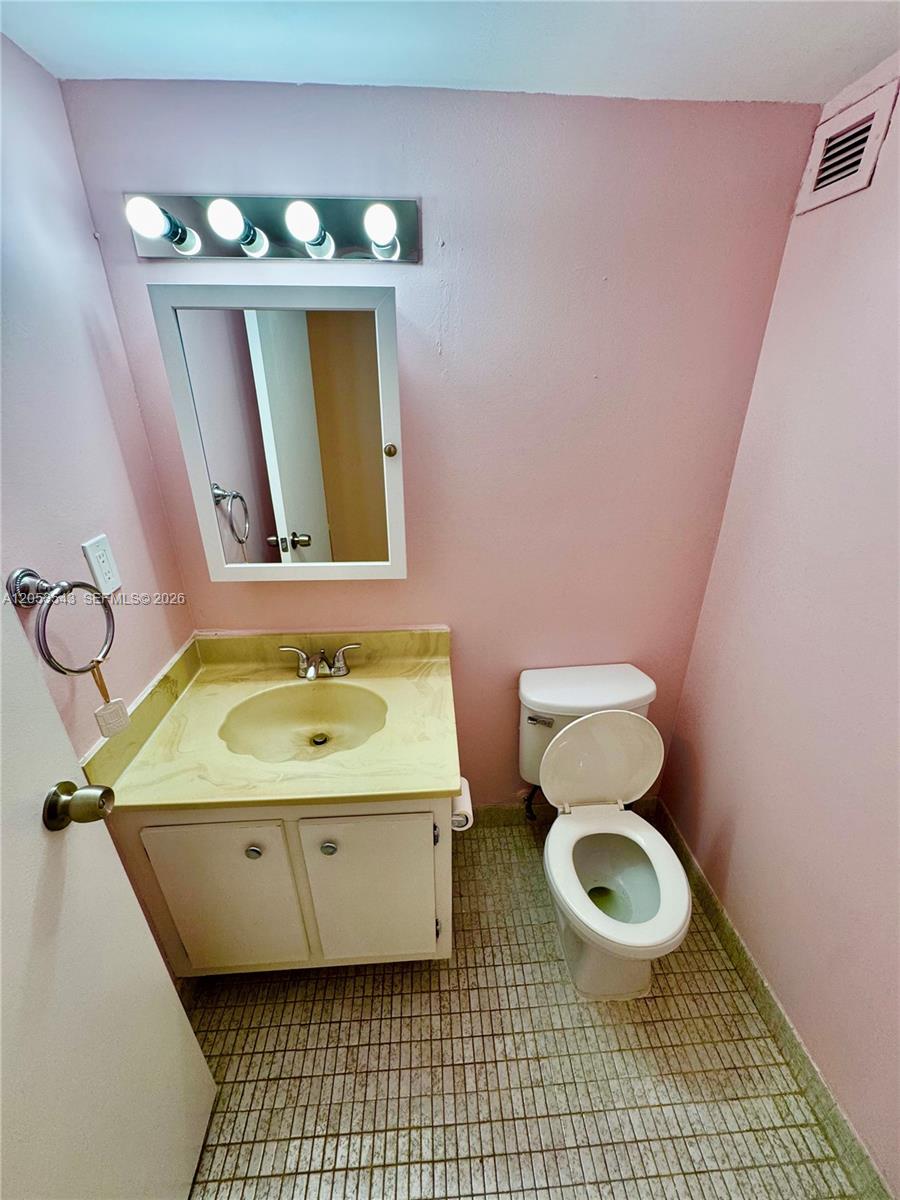 Photo of 17011 Bay Rd #117, Sunny Isles Beach, Florida, 33160 -