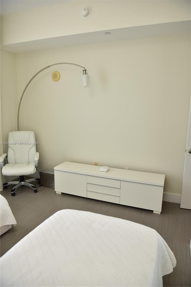 Ver detalles 2905 2 / 2 1463 sq. ft. $ 2026-07-14 0 foto