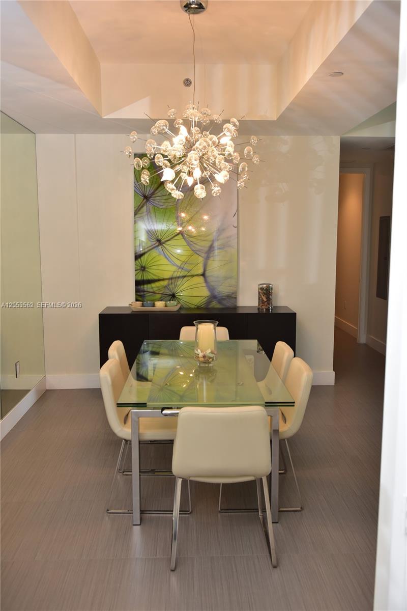 Ver detalles 2905 2 / 2 1463 sq. ft. $ 2026-07-14 0 foto
