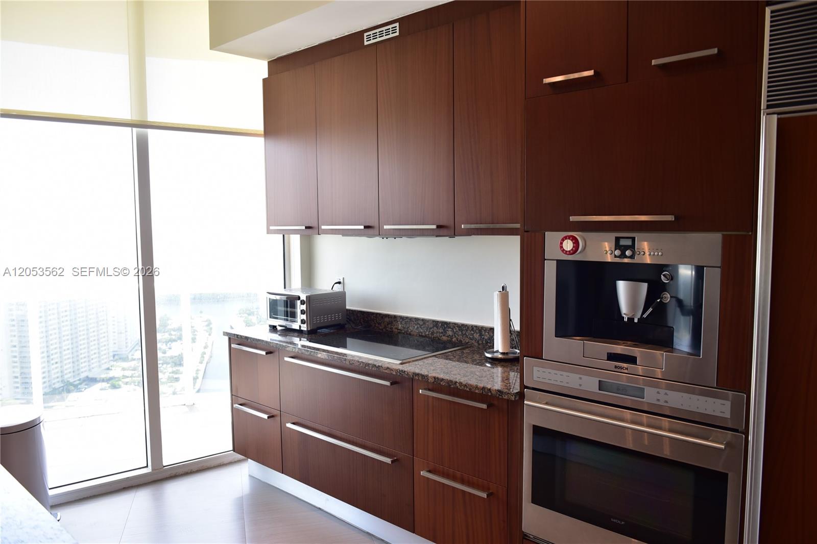Ver detalles 2905 2 / 2 1463 sq. ft. $ 2026-07-14 0 foto