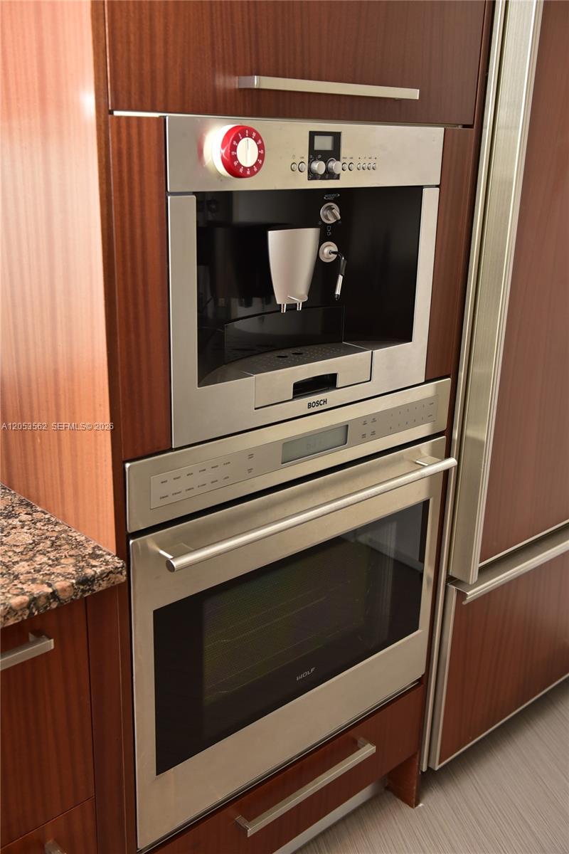 Ver detalles 2905 2 / 2 1463 sq. ft. $ 2026-07-14 0 foto
