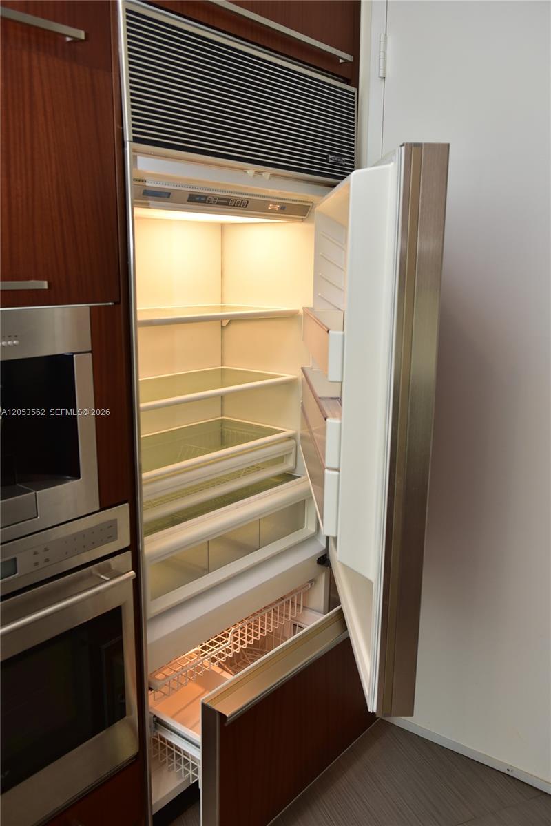 Ver detalles 2905 2 / 2 1463 sq. ft. $ 2026-07-14 0 foto