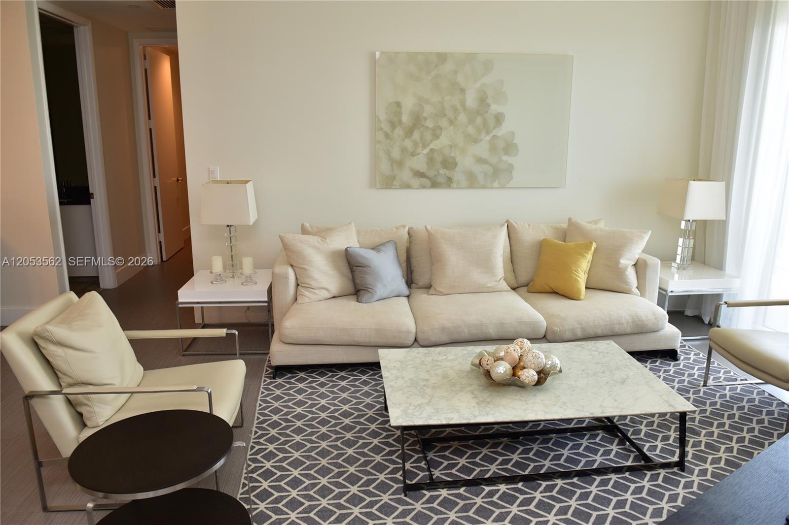 Ver detalles 2905 2 / 2 1463 sq. ft. $ 2026-07-14 0 foto