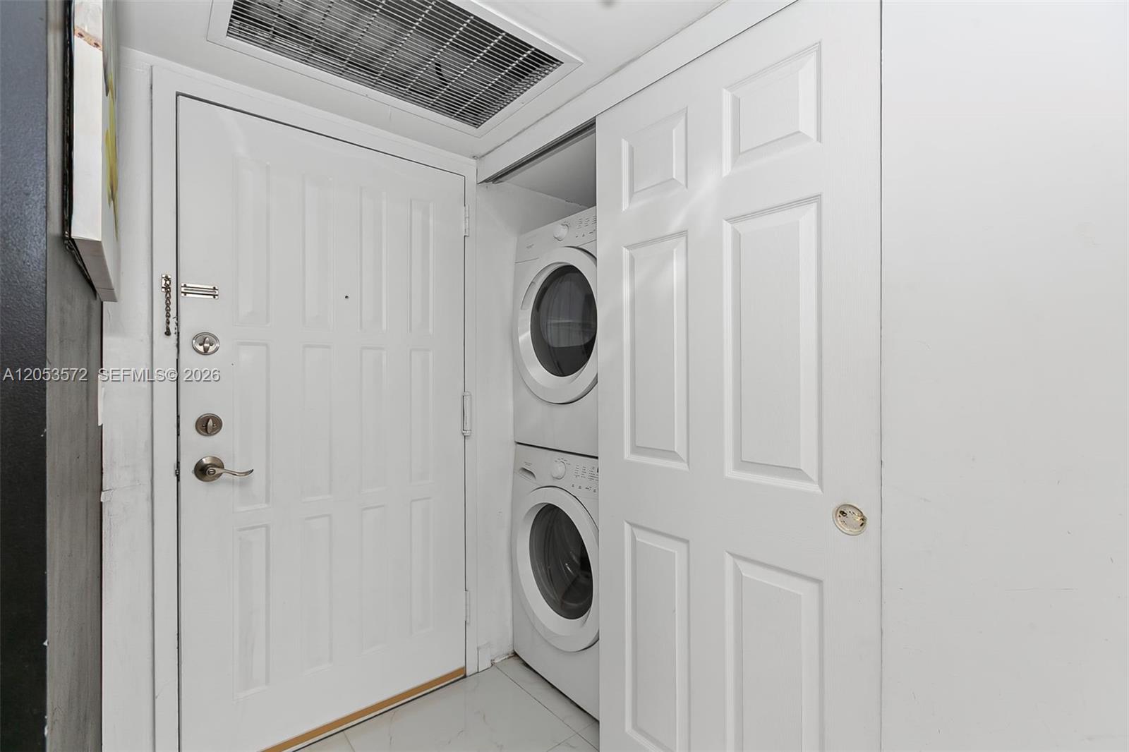 930 2 / 2 1430 sq. ft. $ 2026-07-14 0 Photo