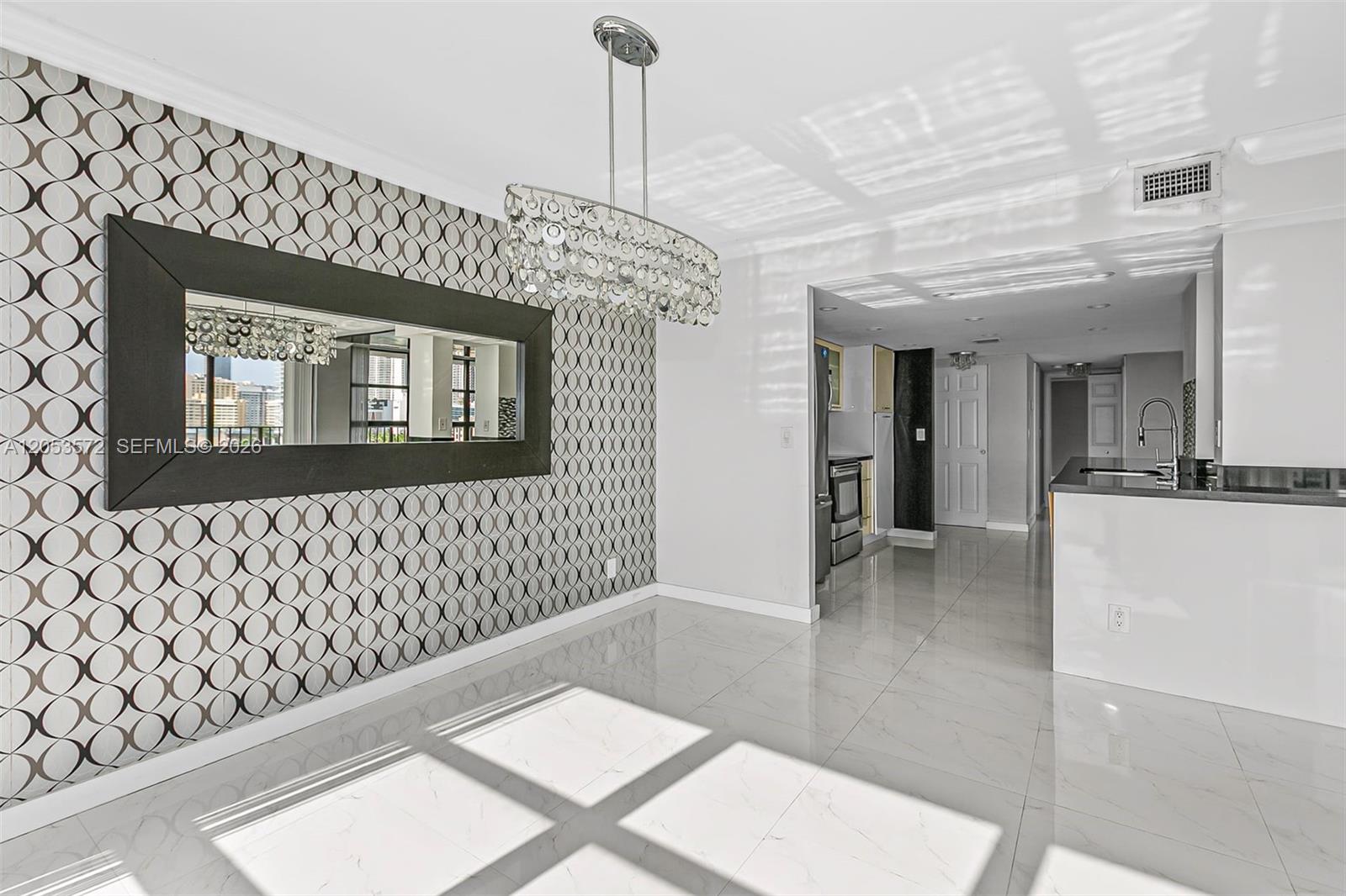 930 2 / 2 1430 sq. ft. $ 2026-07-14 0 Photo