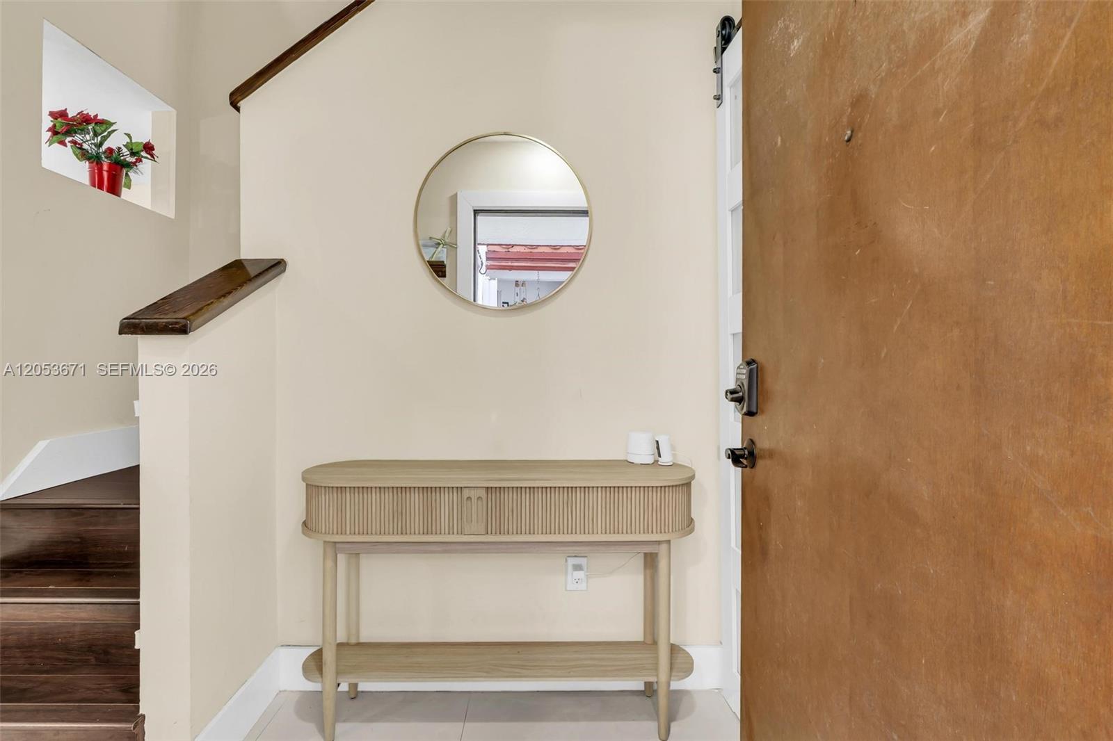 See details 8140 3 / 3 1293 sq. ft. $ 2026-07-14 0 Photo