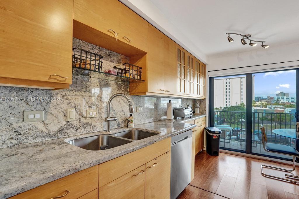 Photo of 1201 Ocean Dr  #310N, Hollywood, Florida, 33019 - 