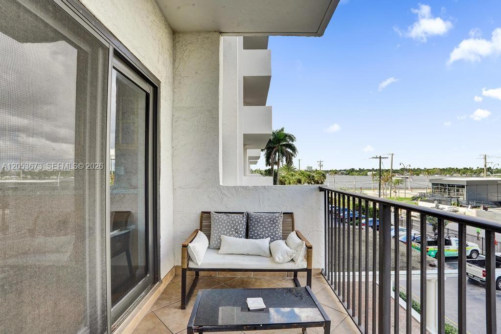 Photo of 1201 Ocean Dr  #310N, Hollywood, Florida, 33019 - 