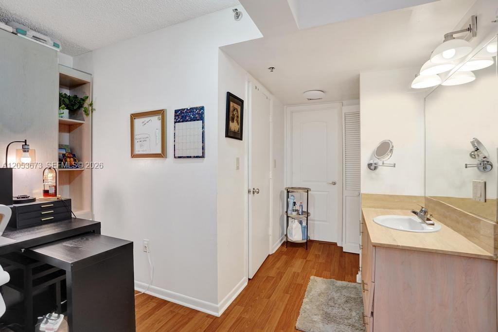 Photo of 1201 Ocean Dr  #310N, Hollywood, Florida, 33019 - 