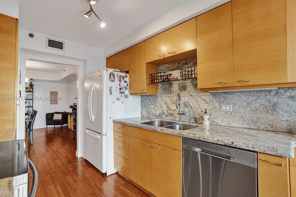 Photo of 1201 Ocean Dr  #310N, Hollywood, Florida, 33019 - 