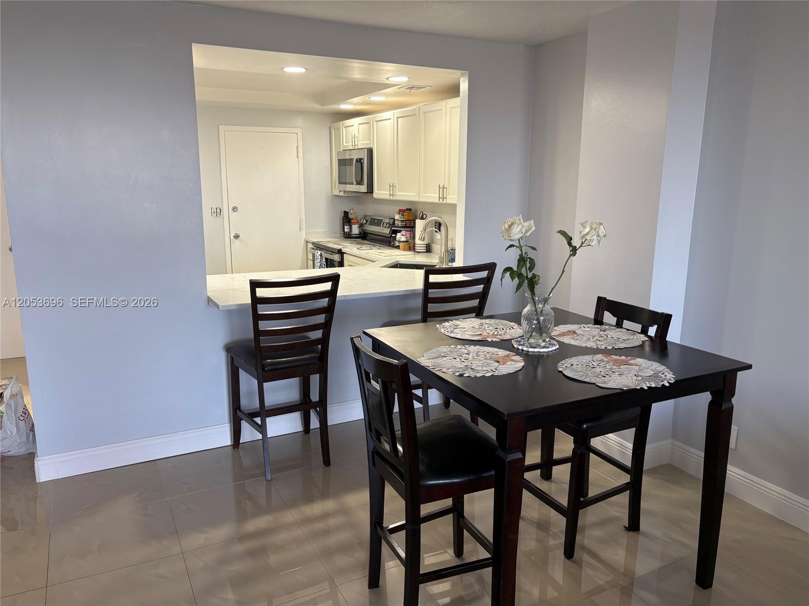 Photo of 427 Golden Isles Dr  #10D, Hallandale Beach, Florida, 33009 - 