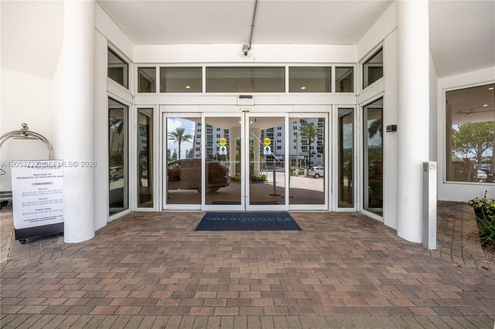 Photo of 3001 Ocean Dr #317, Hollywood, Florida, 33019 -
