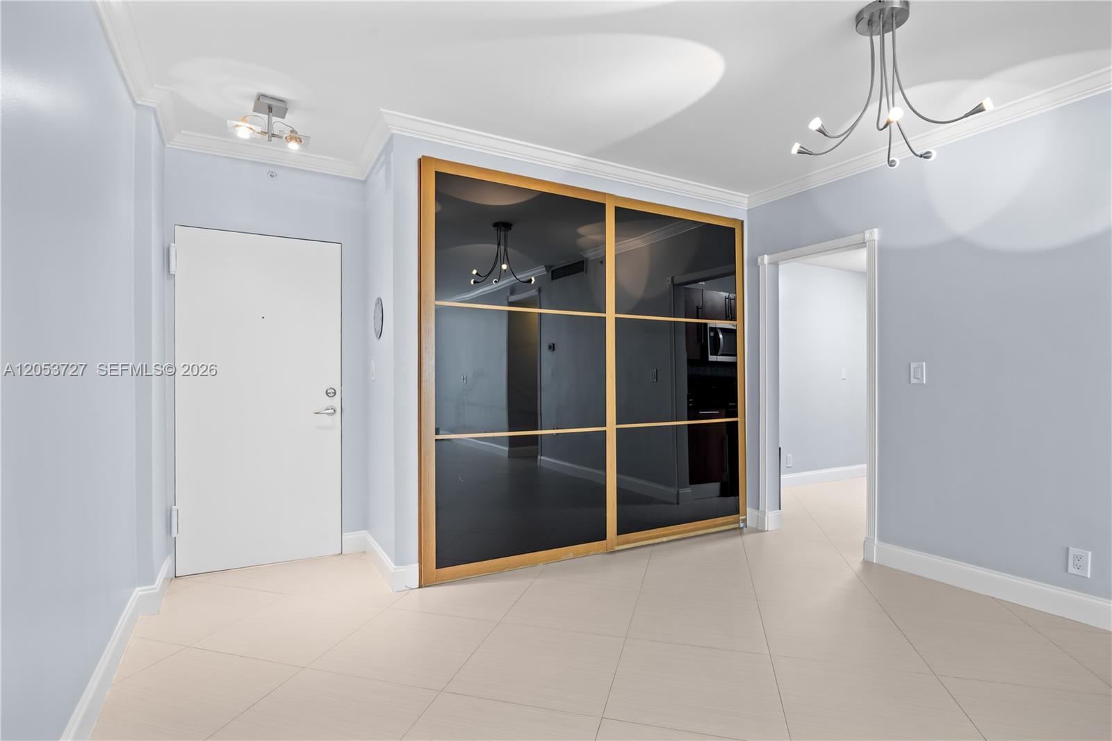 Photo of 3001 Ocean Dr #317, Hollywood, Florida, 33019 -