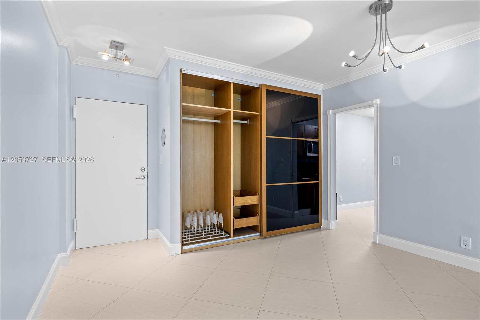 Photo of 3001 Ocean Dr #317, Hollywood, Florida, 33019 -