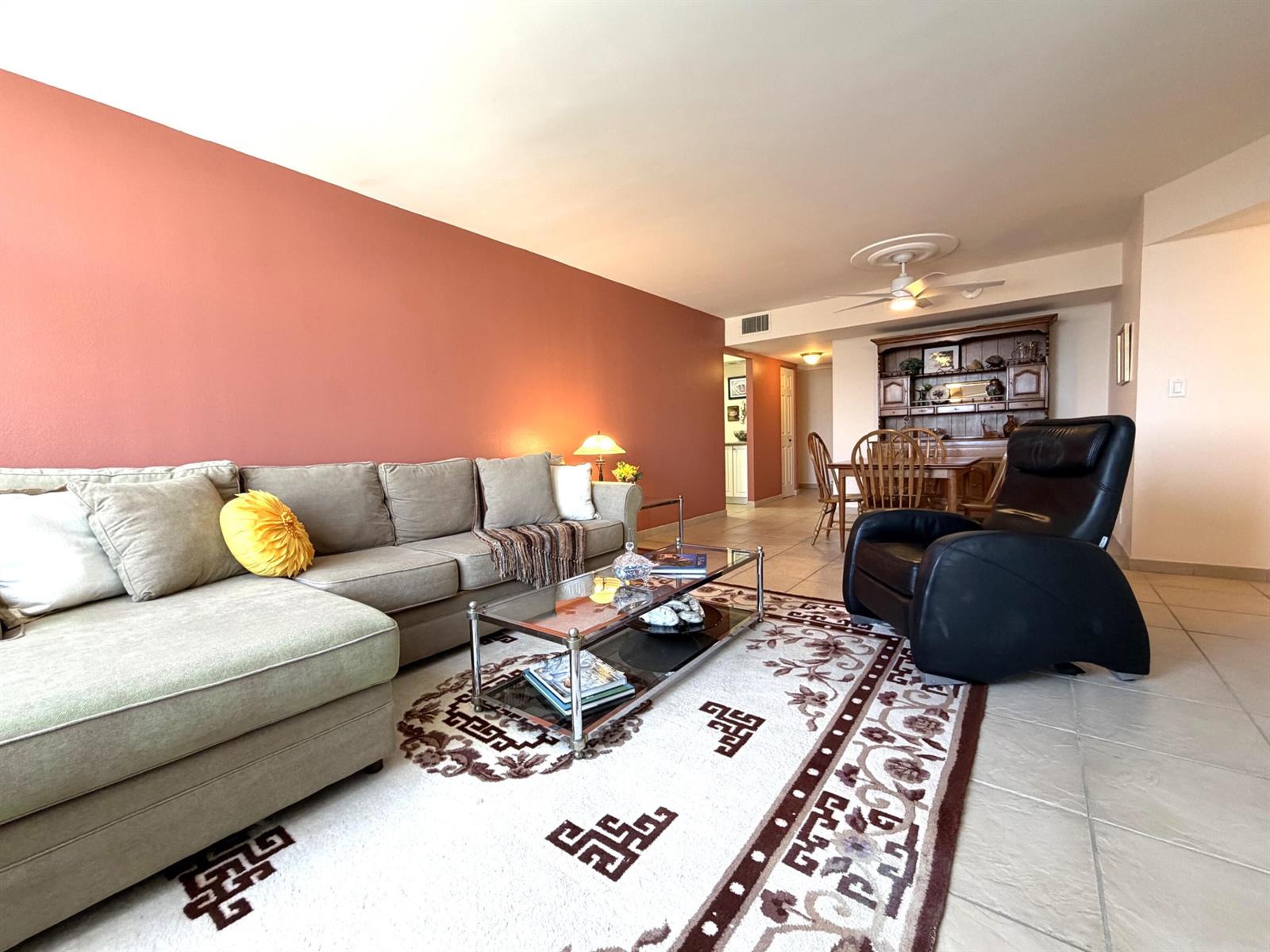 Photo of 2101 Ocean #505, Hollywood, Florida, 33019 - Living Room