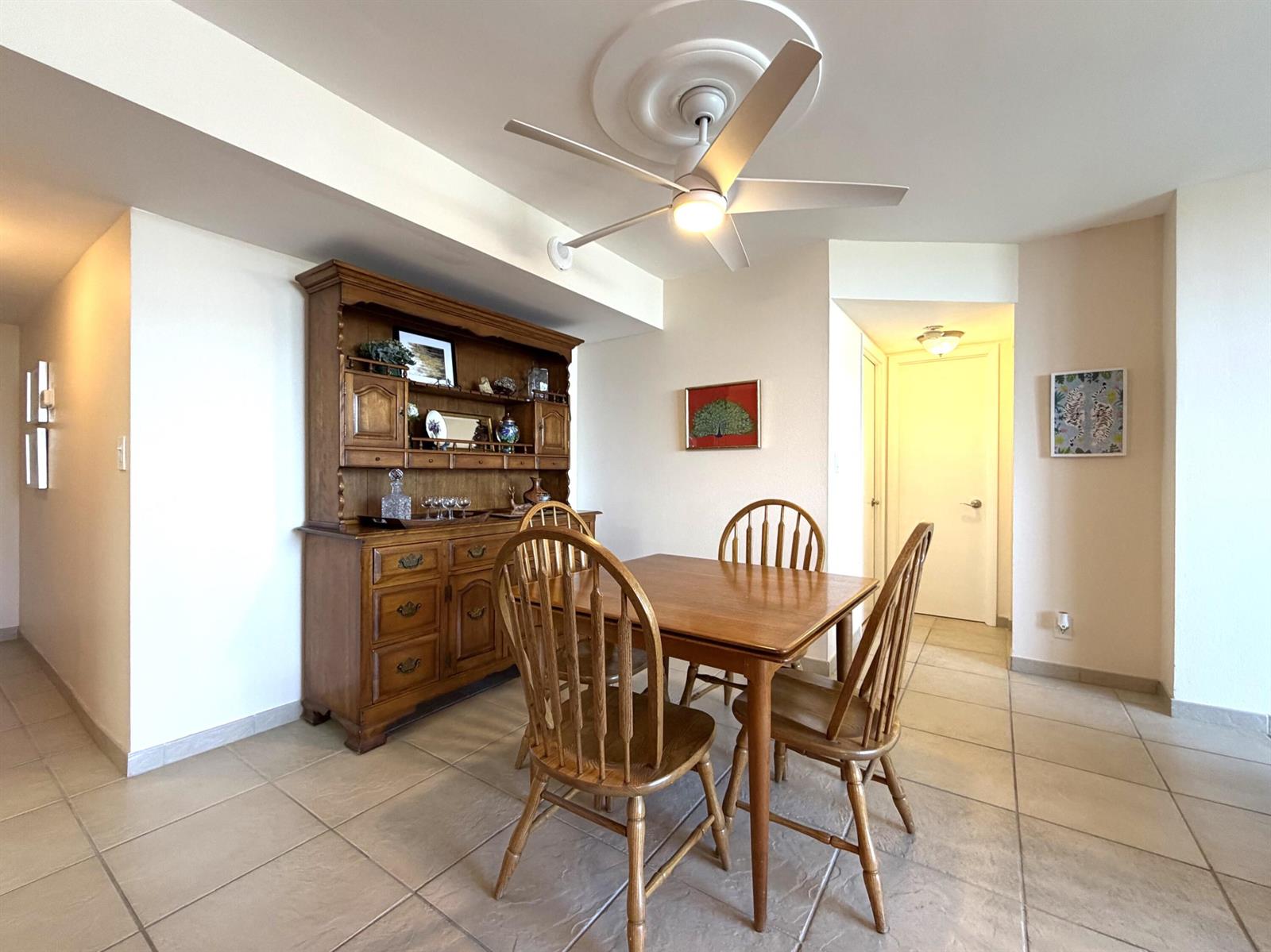Photo of 2101 Ocean #505, Hollywood, Florida, 33019 - Dining Area