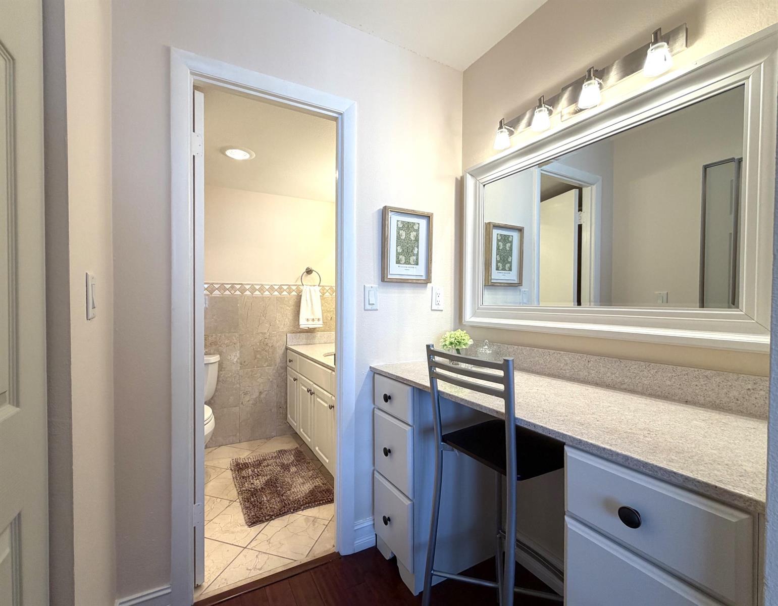 Photo of 2101 Ocean #505, Hollywood, Florida, 33019 - Bathroom