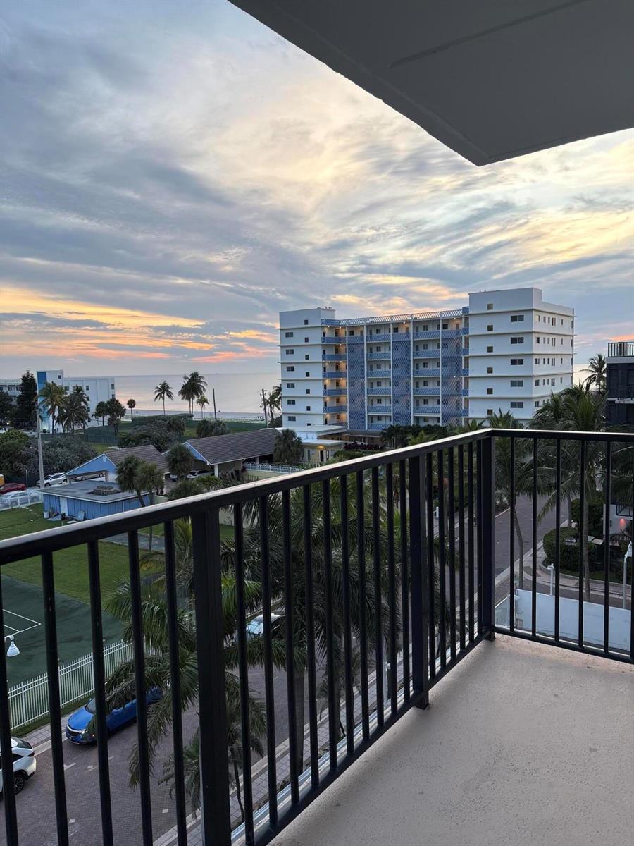 Photo of 2101 Ocean #505, Hollywood, Florida, 33019 - 80718781791__3CA175A0-0BC2-4643-BCBD-810