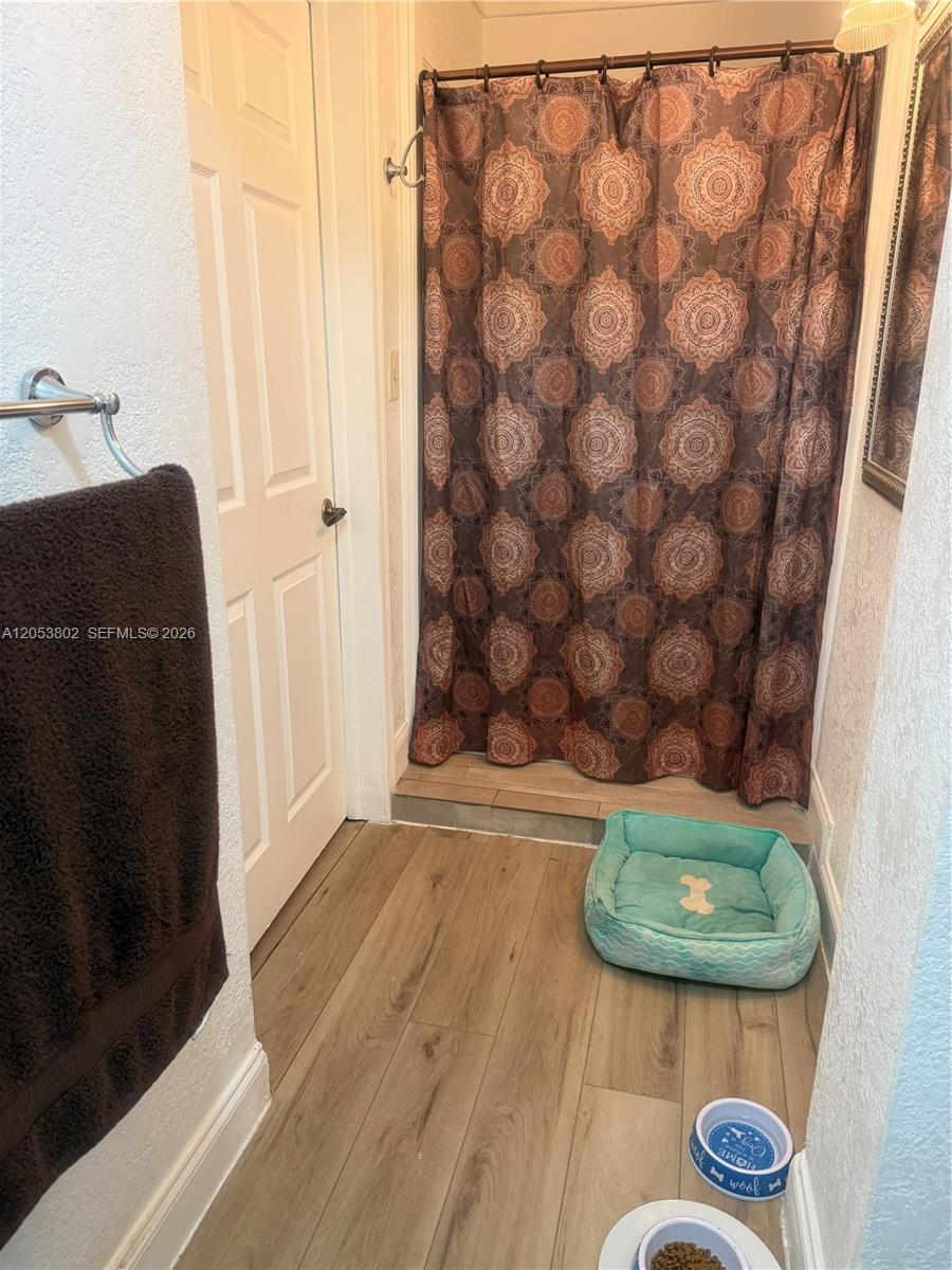 Ver detalles / 4436 sq. ft. $ 2026-09-29 0 foto
