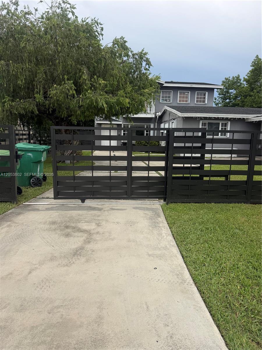 Ver detalles / 4436 sq. ft. $ 2026-09-29 0 foto