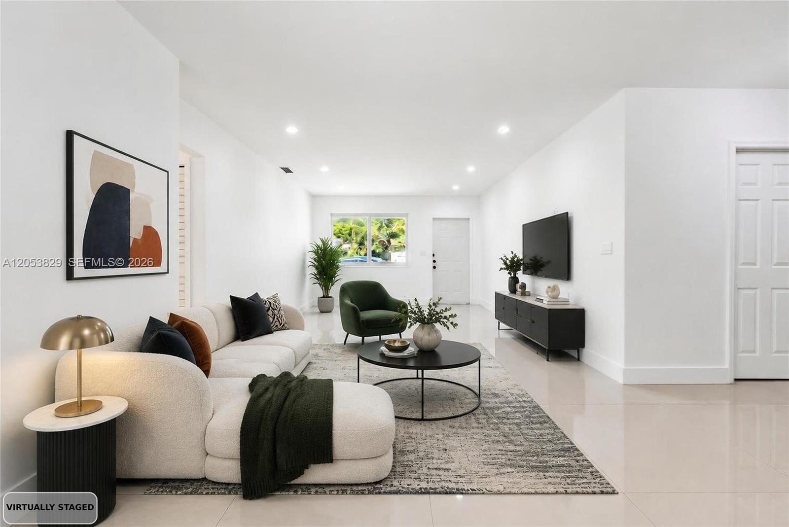   /  1345 sq. ft. $ 2026-07-15 0 foto