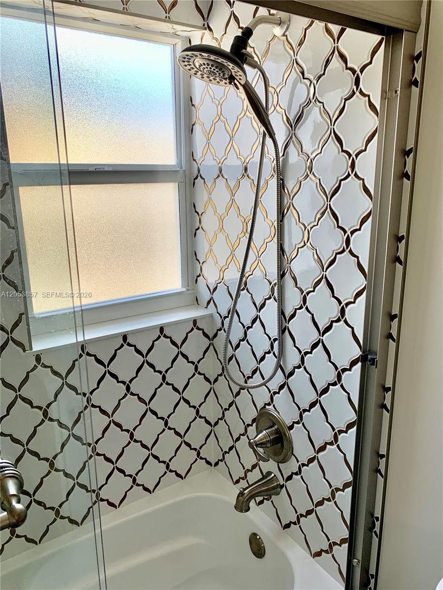 Photo of 619 14th Ave  #301, Hallandale Beach, Florida, 33009 - 