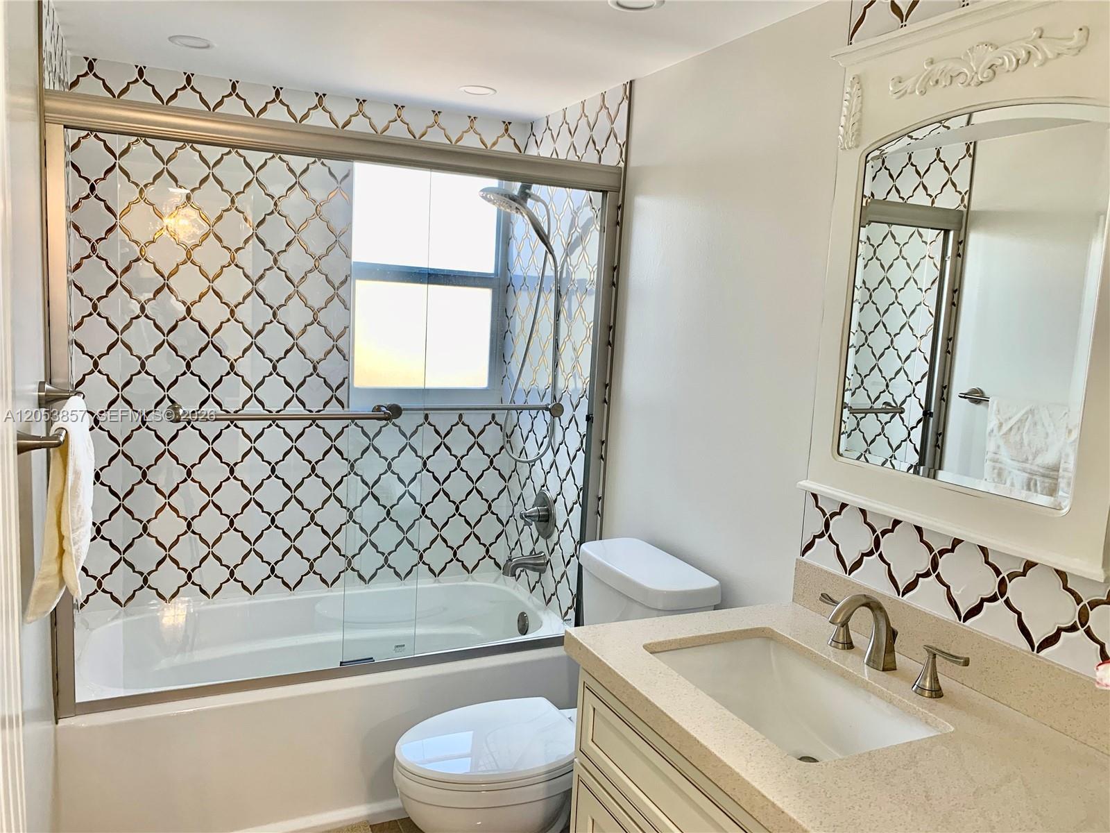 Photo of 619 14th Ave  #301, Hallandale Beach, Florida, 33009 - 