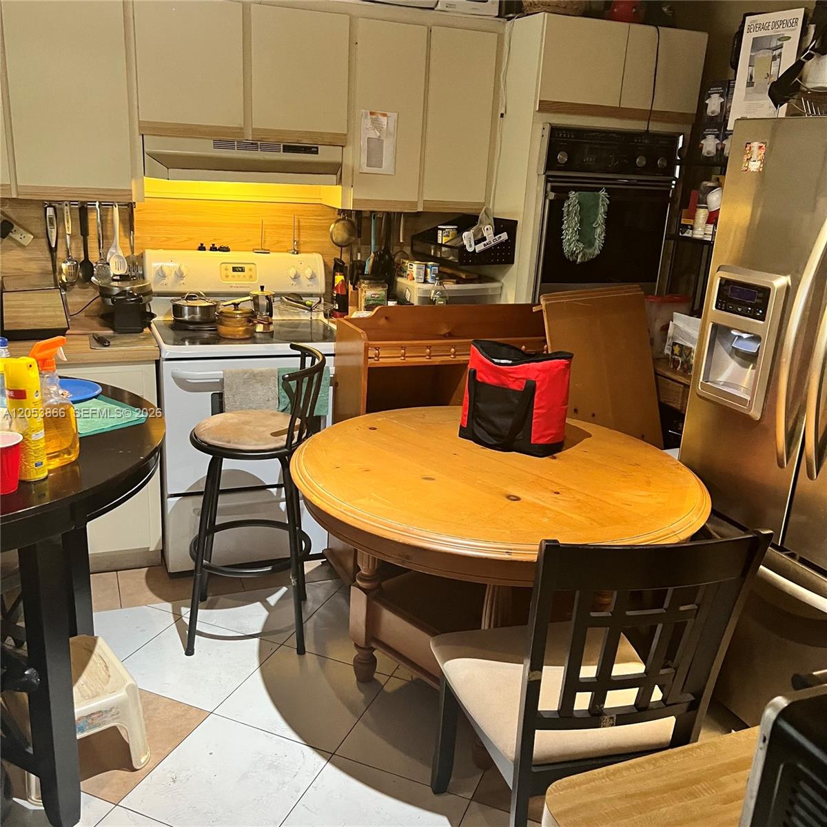See details 1760 3 / 2 1596 sq. ft. $ 2026-08-31 0 Photo