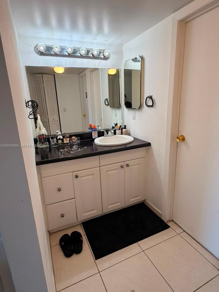 Photo of 3475 Country Club Dr  #603, Aventura, Florida, 33180 - 