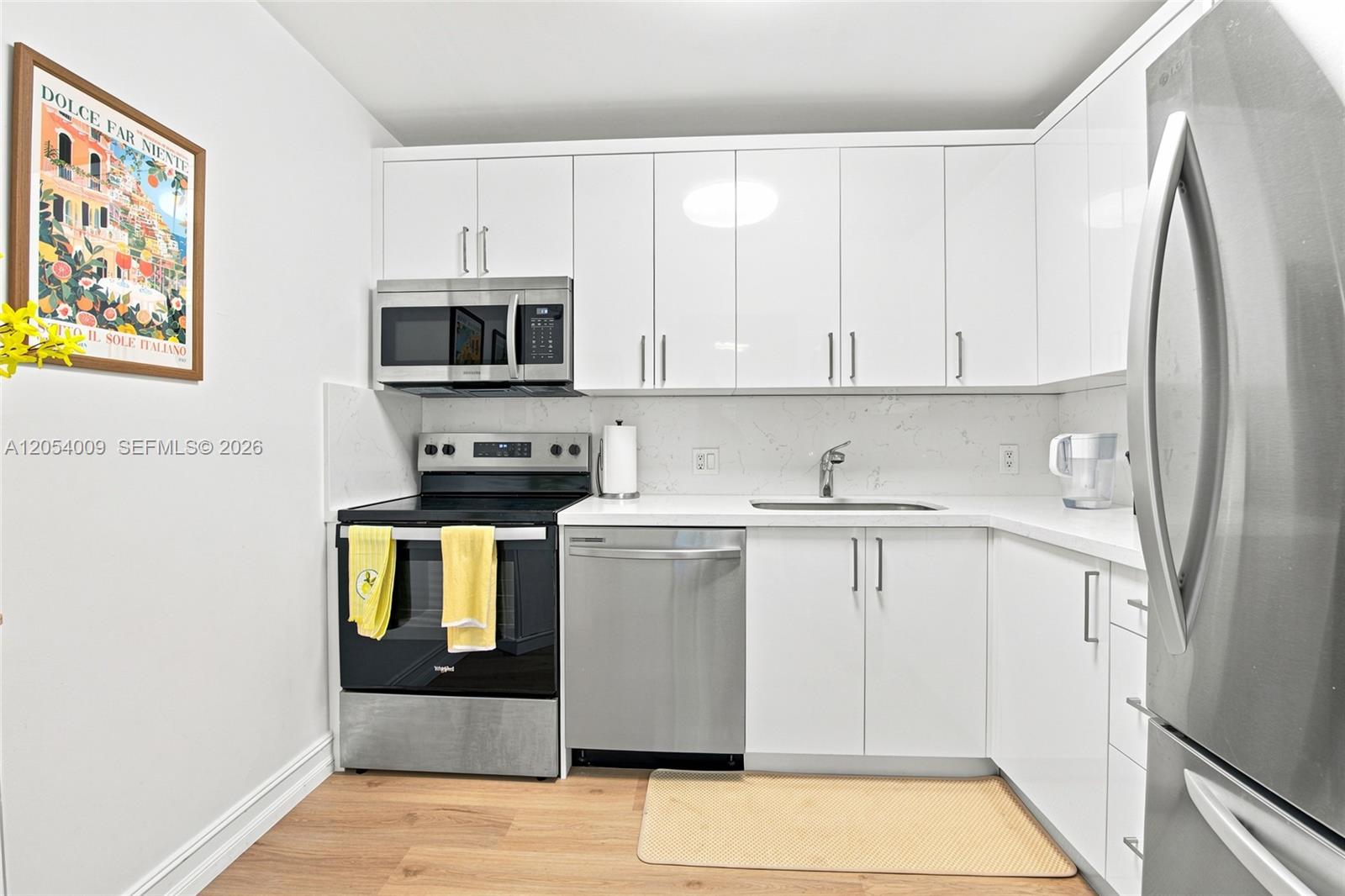 Photo of 3625 Country Club Dr  #1210, Aventura, Florida, 33180 - 