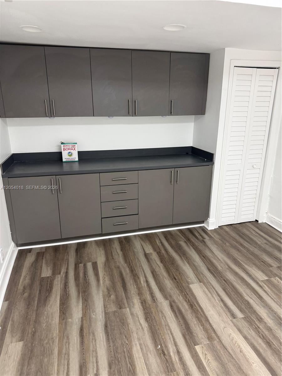   /   sq. ft. $ 2026-07-15 0 foto
