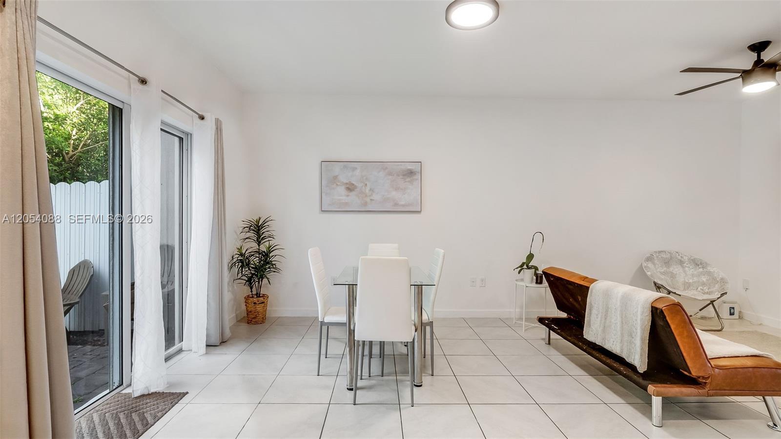 Ver detalles 1871 3 / 3 1488 sq. ft. $ 2026-07-15 0 foto