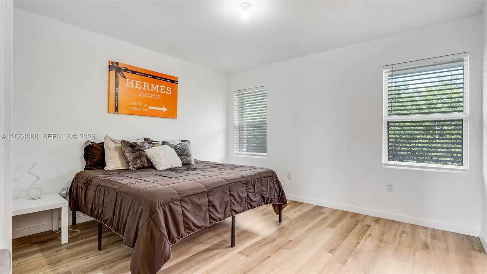 Ver detalles 1871 3 / 3 1488 sq. ft. $ 2026-07-15 0 foto