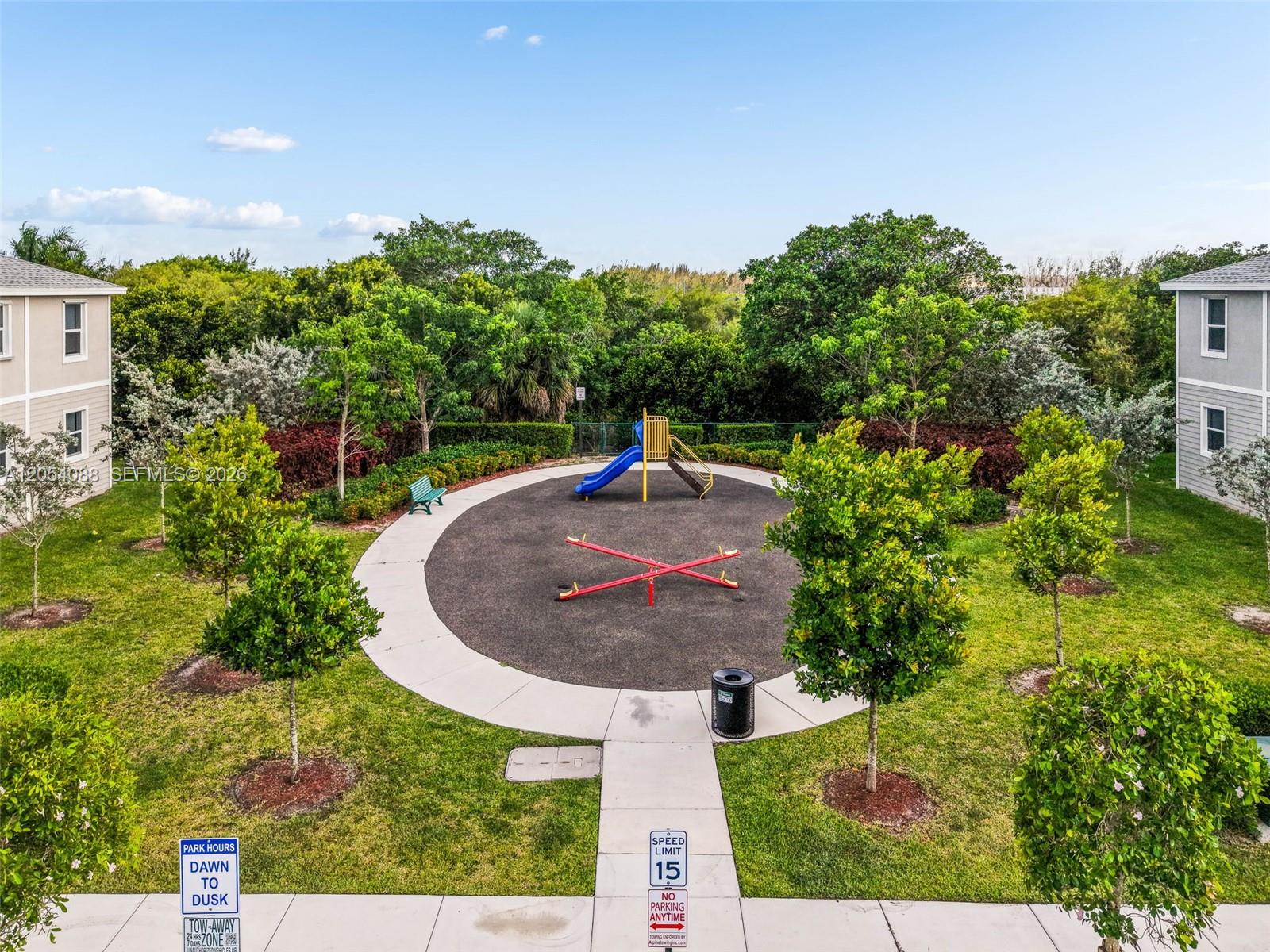Ver detalles 1871 3 / 3 1488 sq. ft. $ 2026-07-15 0 foto