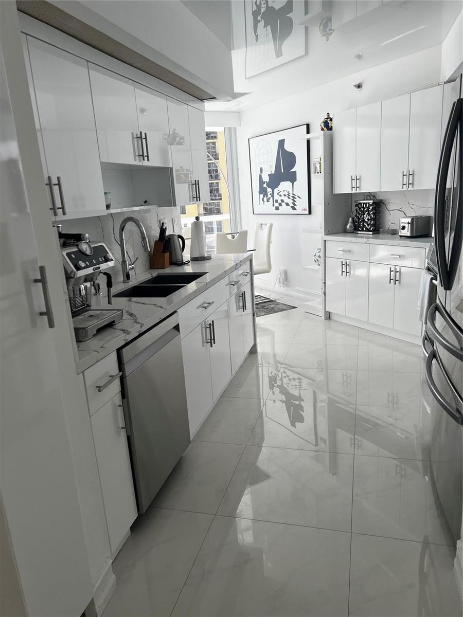 Photo of 16425 Collins  #818, Sunny Isles Beach, Florida, 33160 - Photo 19