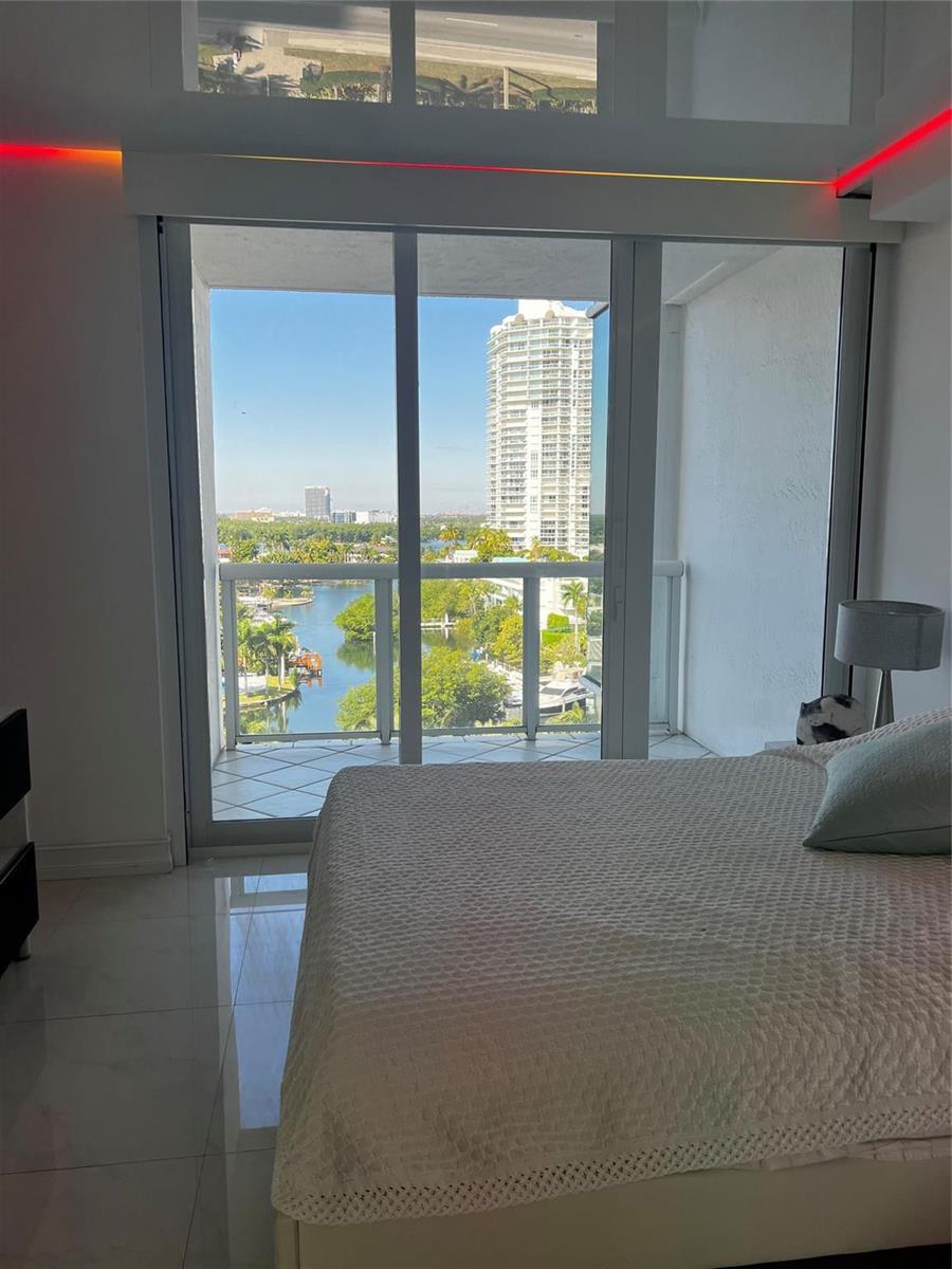 Photo of 16425 Collins  #818, Sunny Isles Beach, Florida, 33160 - Photo 21