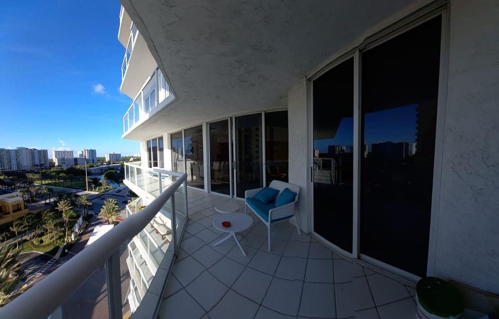 Photo of 16425 Collins  #818, Sunny Isles Beach, Florida, 33160 - Photo 22