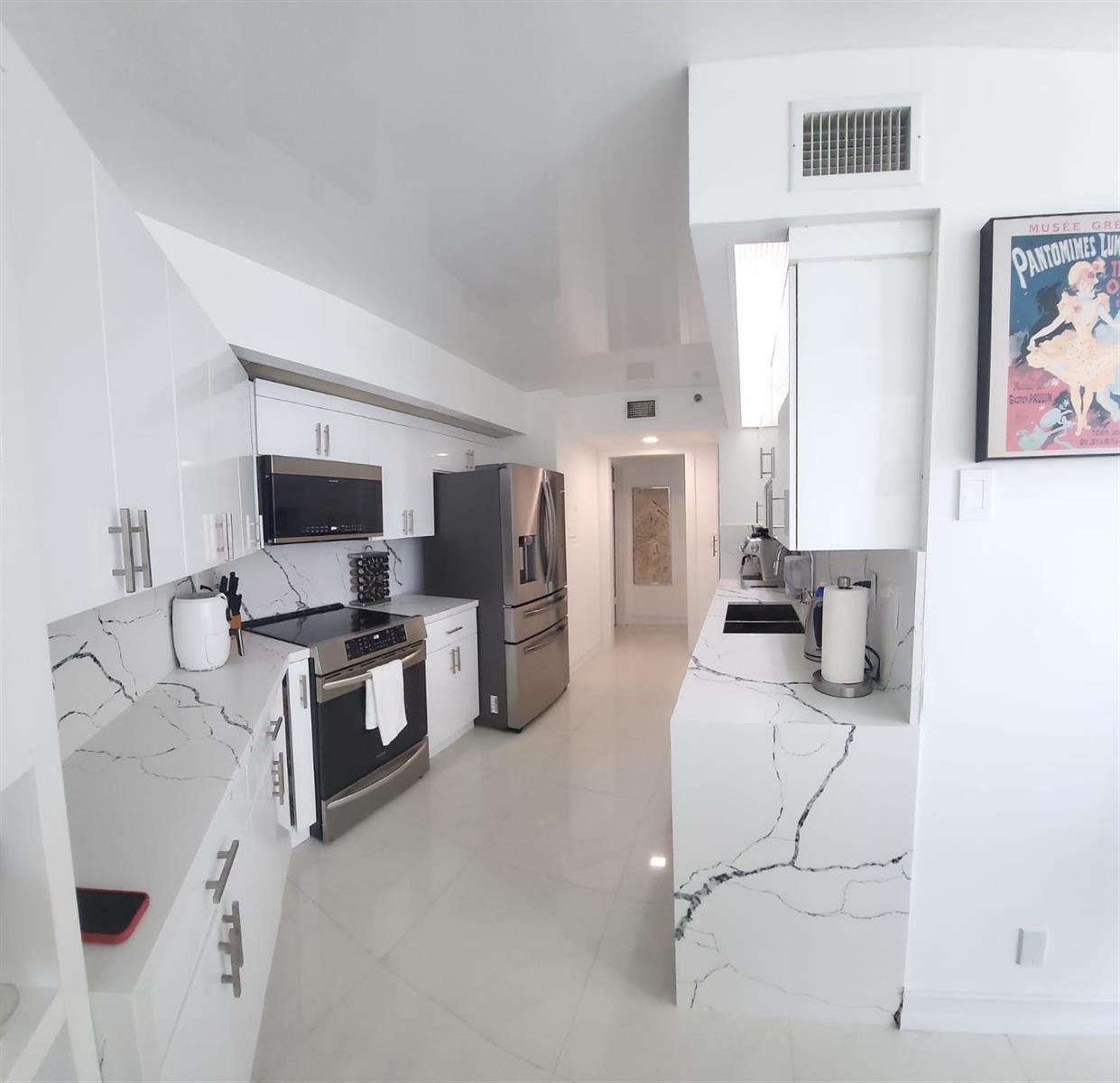 Photo of 16425 Collins  #818, Sunny Isles Beach, Florida, 33160 - Photo 23