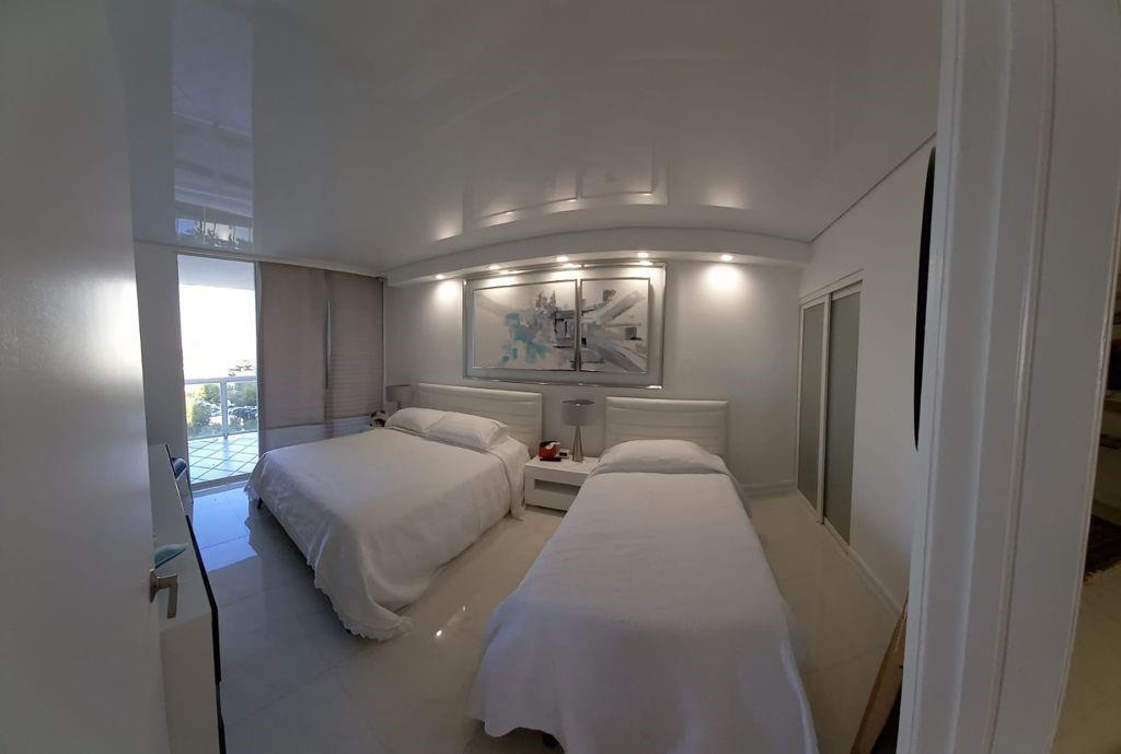 Photo of 16425 Collins  #818, Sunny Isles Beach, Florida, 33160 - Photo 26