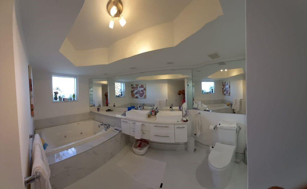 Photo of 16425 Collins  #818, Sunny Isles Beach, Florida, 33160 - Photo 32