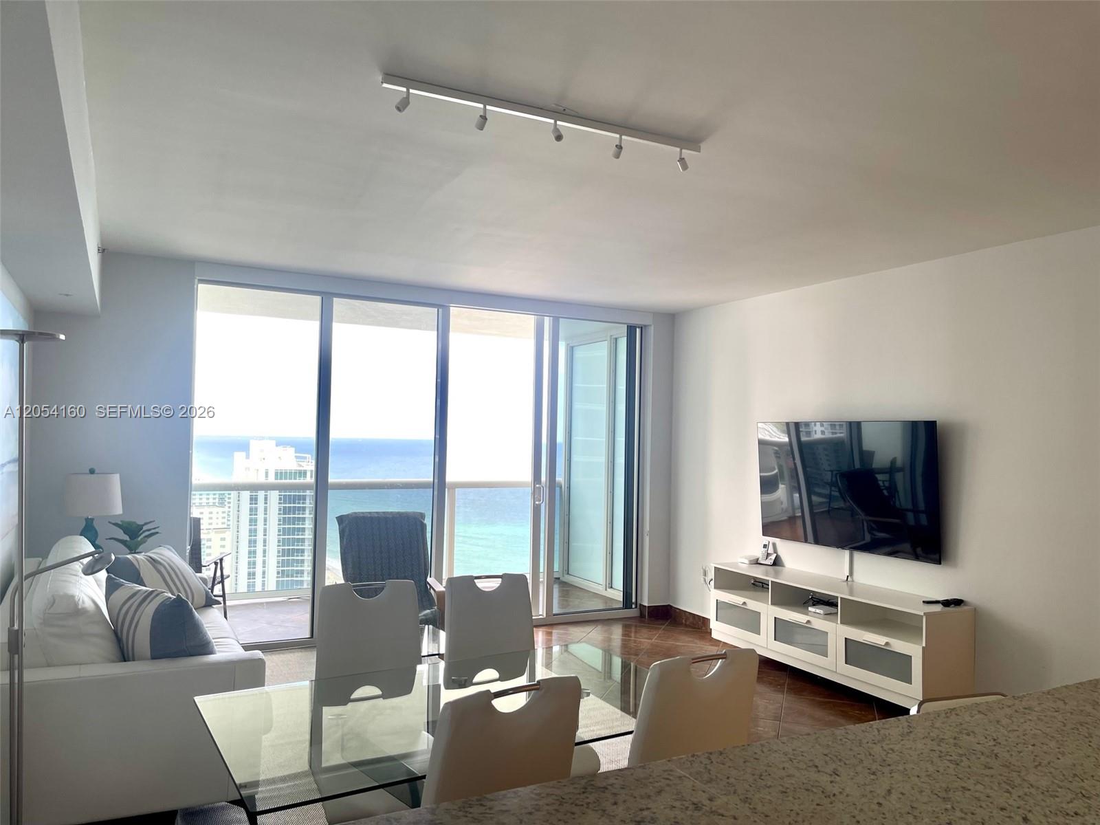 3309 1 / 1 844 sq. ft. $ 2026-07-15 0 foto