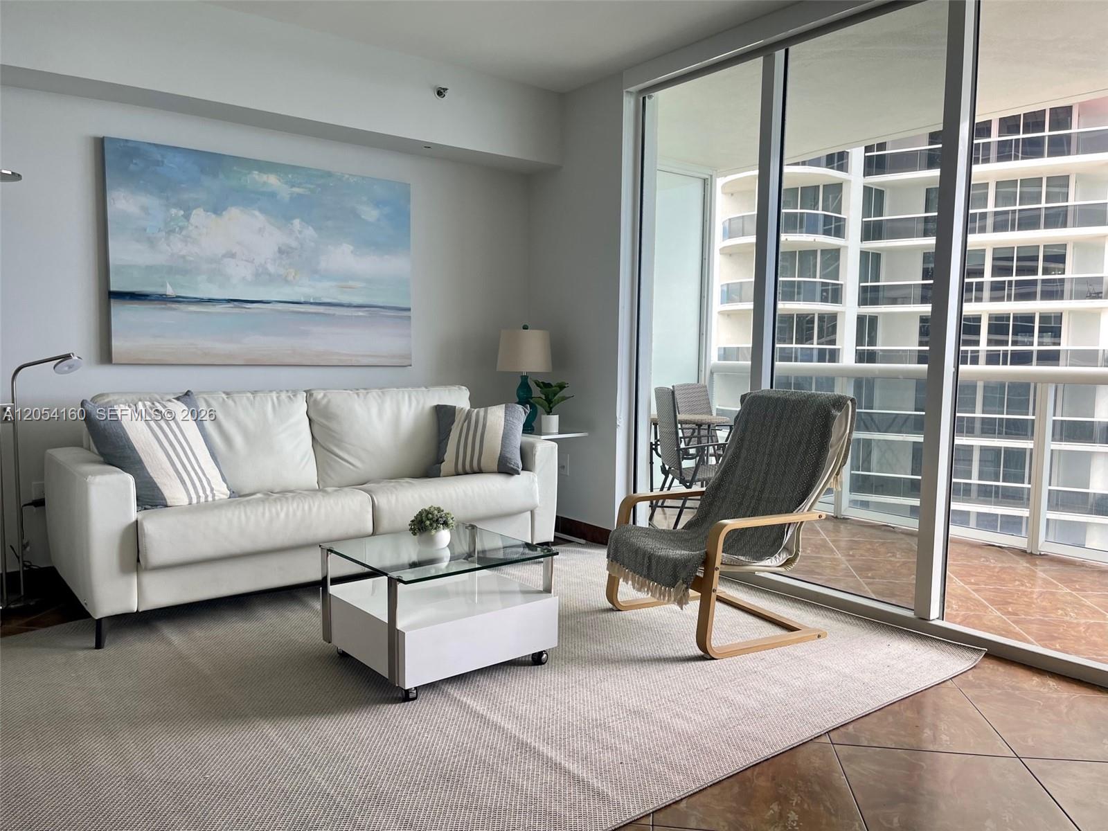 3309 1 / 1 844 sq. ft. $ 2026-07-15 0 foto