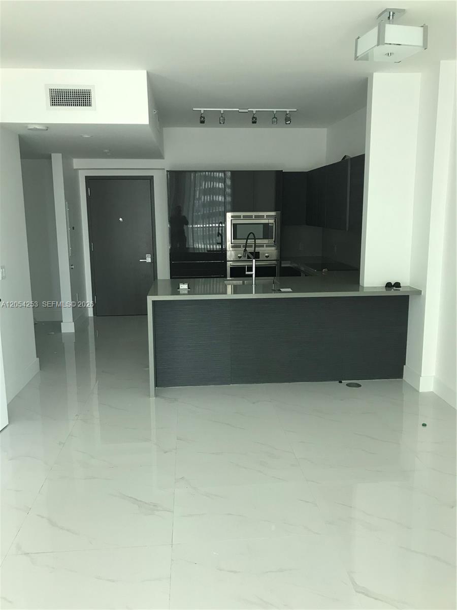 Photo of 1080 Brickell Ave #1607, Miami, Florida, 33131 -