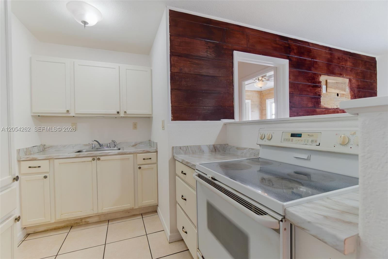 Ver detalles / 1258 sq. ft. $ 2026-07-15 0 foto