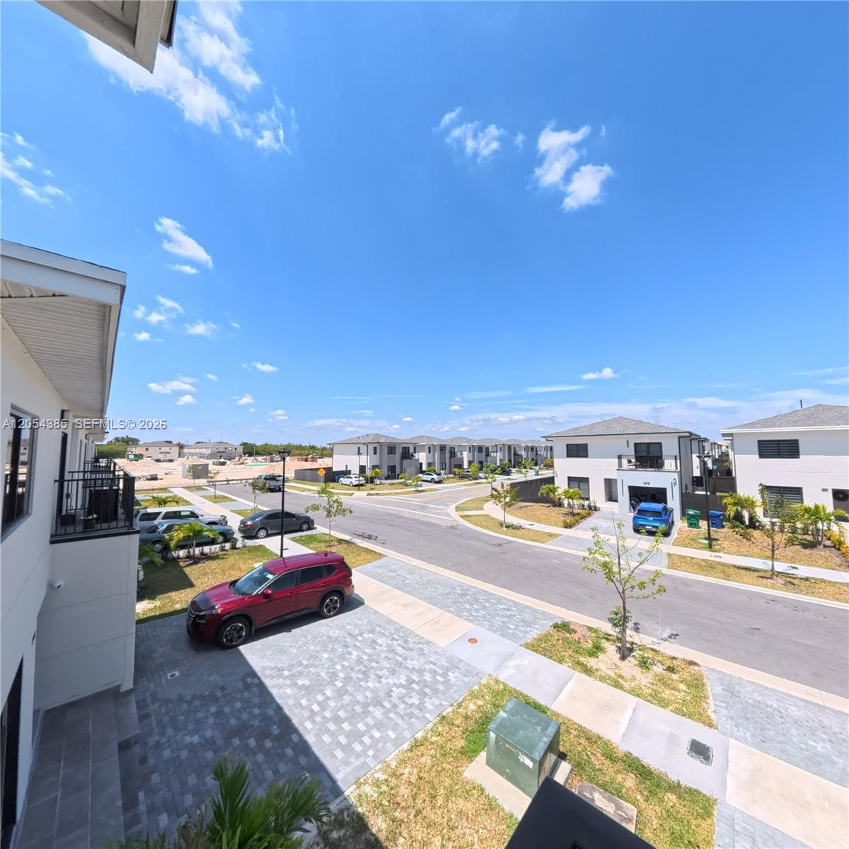 See details 1374 5 / 3 1810 sq. ft. $ 2026-07-15 0 Photo