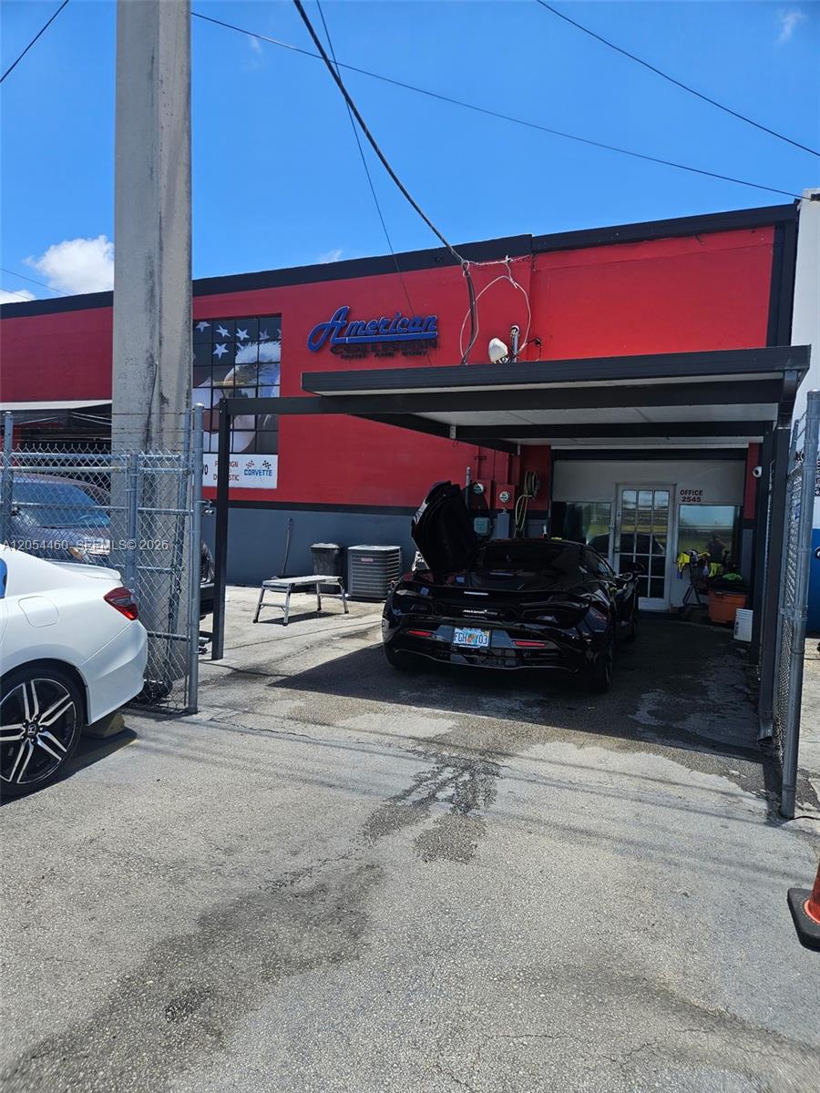 Ver detalles / sq. ft. $ 2026-07-15 0 foto