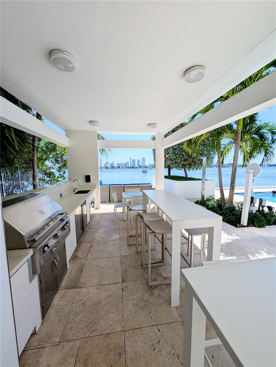 Photo of 17301 Biscayne Blvd #1501, North Miami Beach, Florida, 33160 -