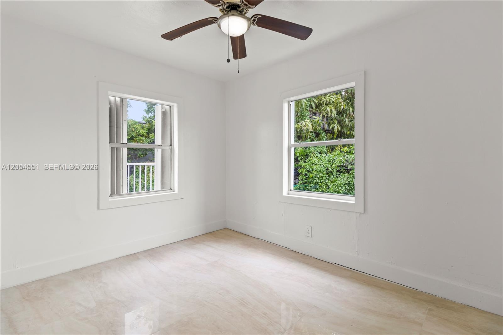 Ver detalles / 1818 sq. ft. $ 2026-07-16 0 foto