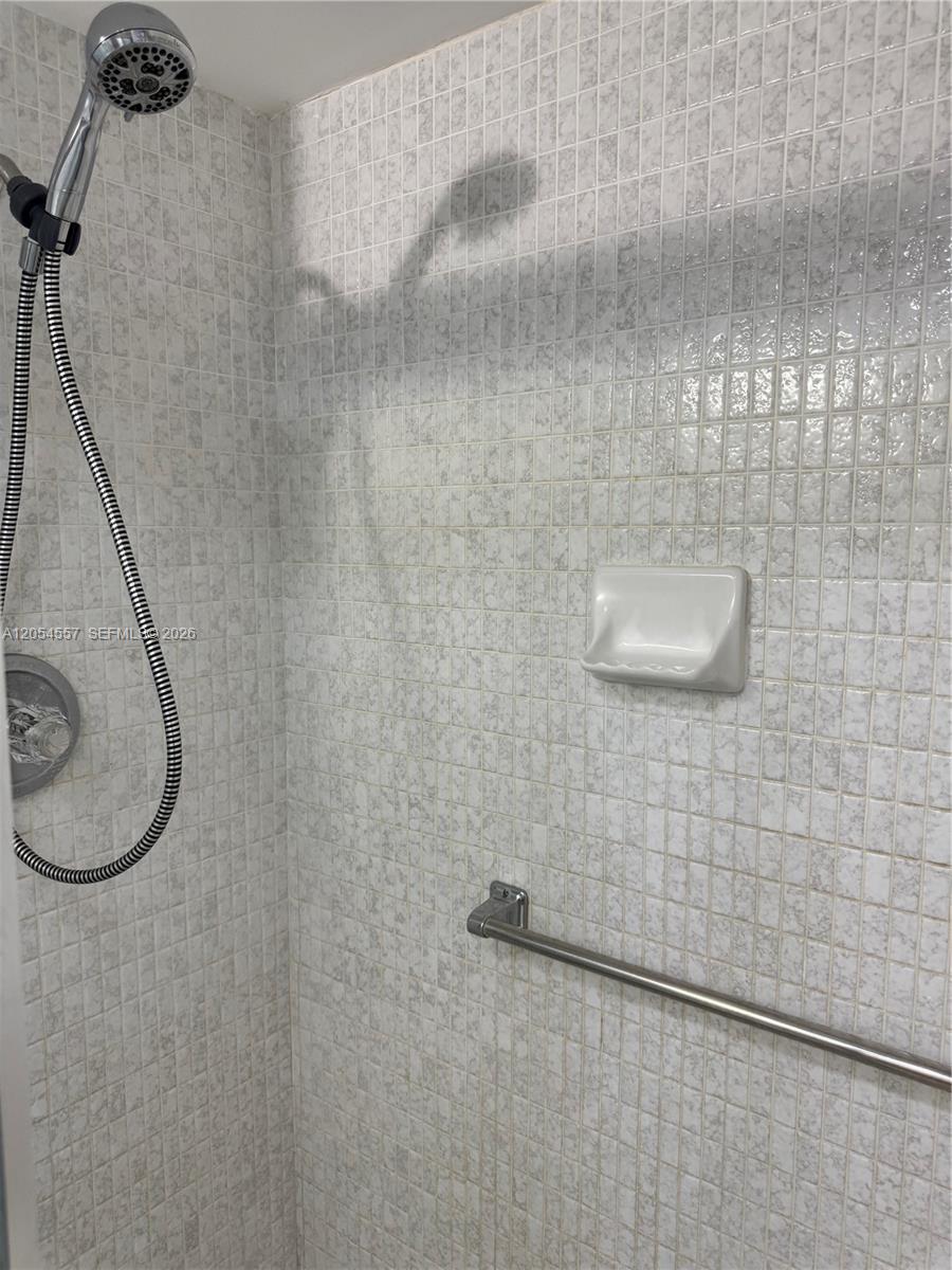 Photo of 20335 Country Club Dr #1206, Aventura, Florida, 33180 -